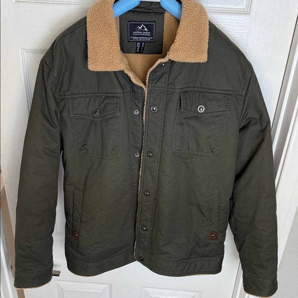 Men's Olive Green Field Jacket with Tan Collar